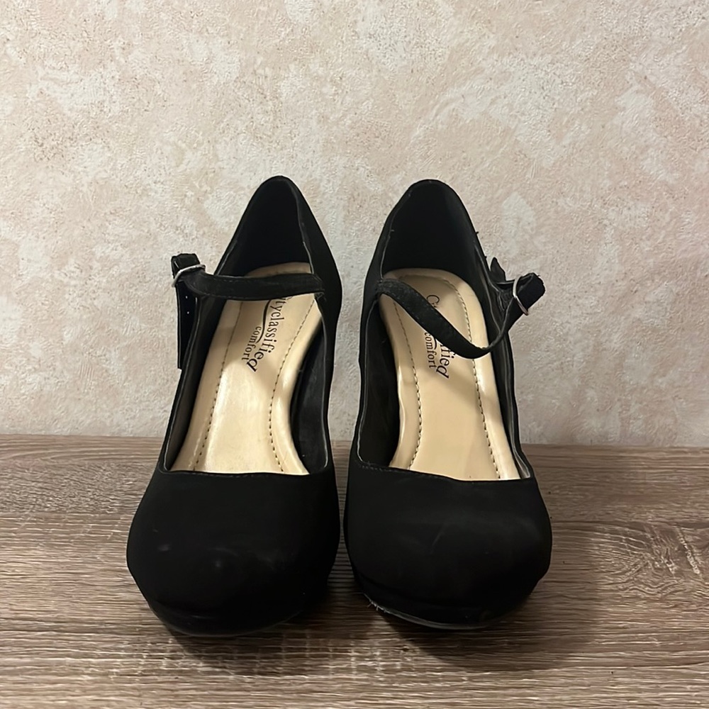 Black heels